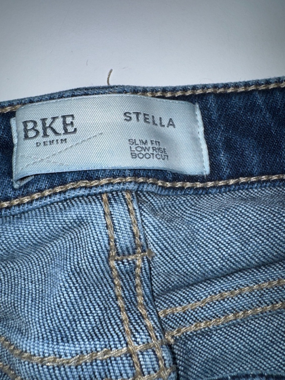 BKE Slim fit Low Rise Women’s Blue Boot Cut Jeans - Picture 2 of 7